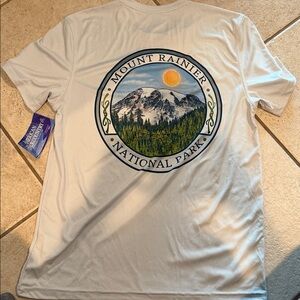 Mount Rainier National Park  T-Shirt by American Backcountry  Size Large